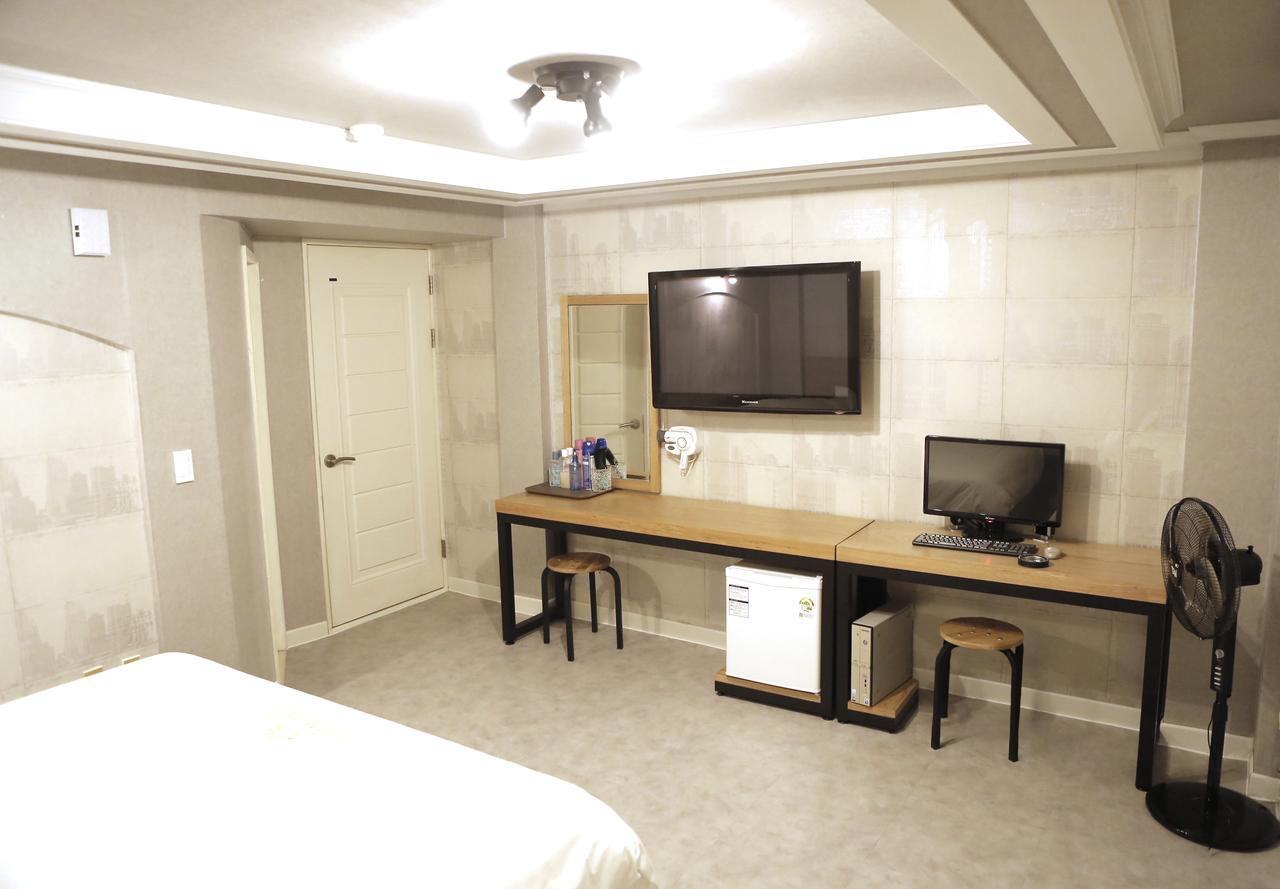 Gwangju Sejong Hotel Gwangju Metropolitan City Exterior photo